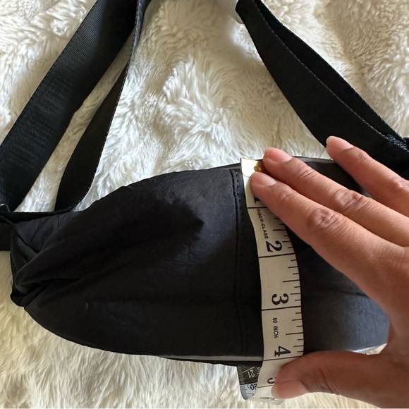 Free People Movement Black Crest Crossbody Sling Bag NWT - Picture 10 of 10